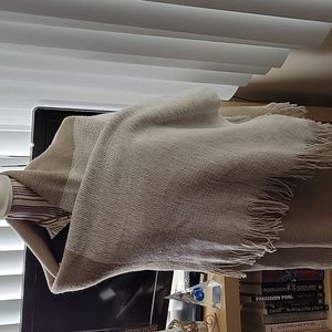 Soft neutral wrap, EUC